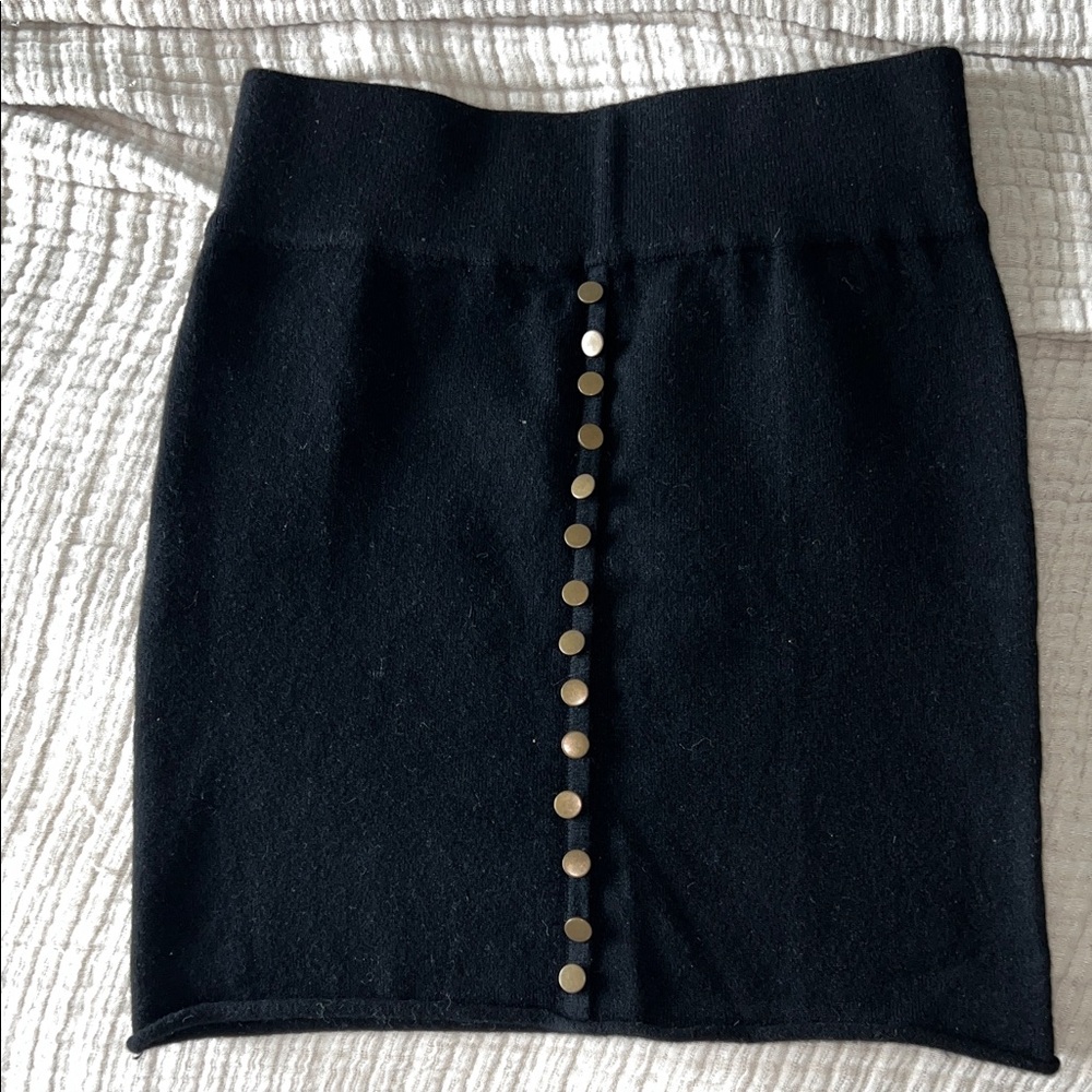 Aqua Black cashmere Pencil Skirt with Gold Buttons Sz small